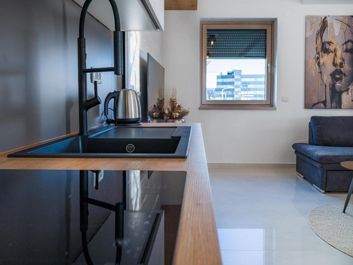 Diamond Two Bedroom *